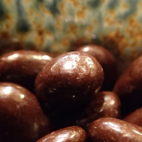 Mandorle ricoperte con cioccolato fondente 100g